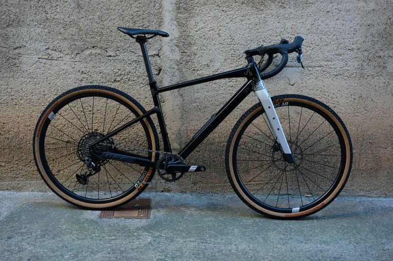 BMC URS THREE 2024 2024 Road & Gravel d'occasion — image 5 sur 14