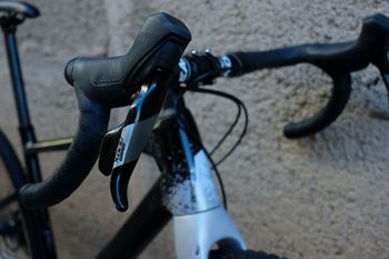 BMC URS THREE 2024 2024 Road & Gravel d'occasion — image 2 sur 14