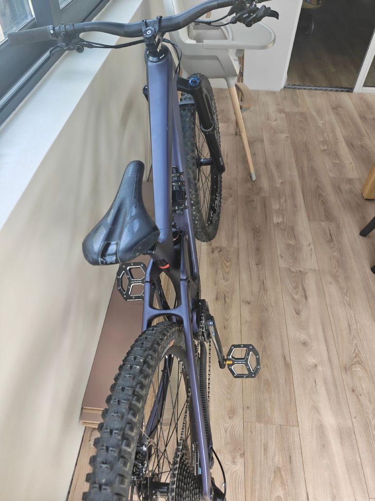 Used Transition Custom SRAM GX Eagle 2023 Mountainbike, Purple — image 3 of 4