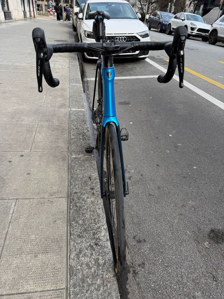 Used Trek Émonda SL 5 Disc 2022 2022 Road & Gravel, Blue — image 4 of 4