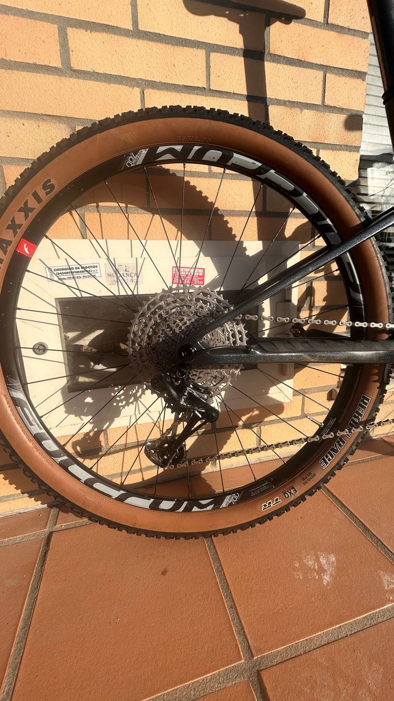 Used Orbea Oiz Sram Eagle Transmission X0 2026 Mountainbike, Black — image 2 of 13