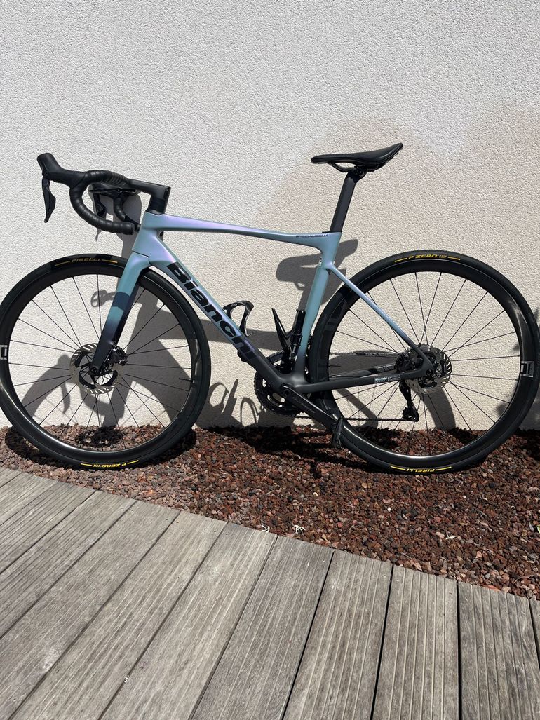 Bianchi Specialissima PRO Ultegra Di2 2024 2024 Road & Gravel d'occasion — image 2 sur 10