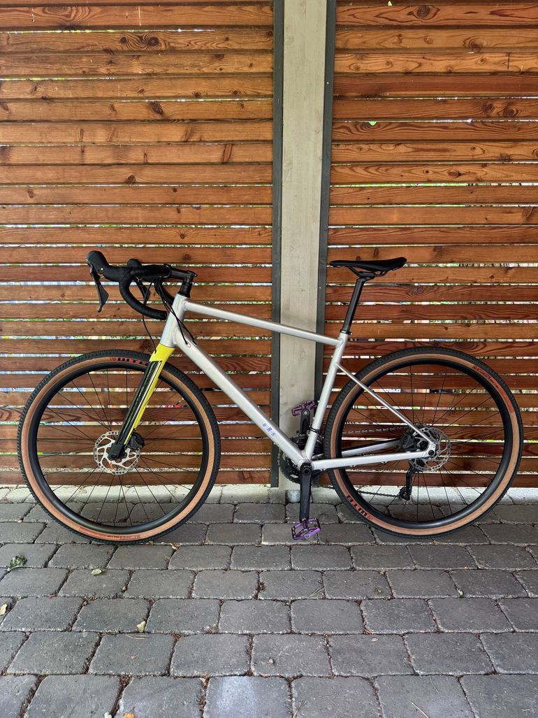 BMC URS AL TWO 2023 2023 Road & Gravel d'occasion — image 2 sur 5