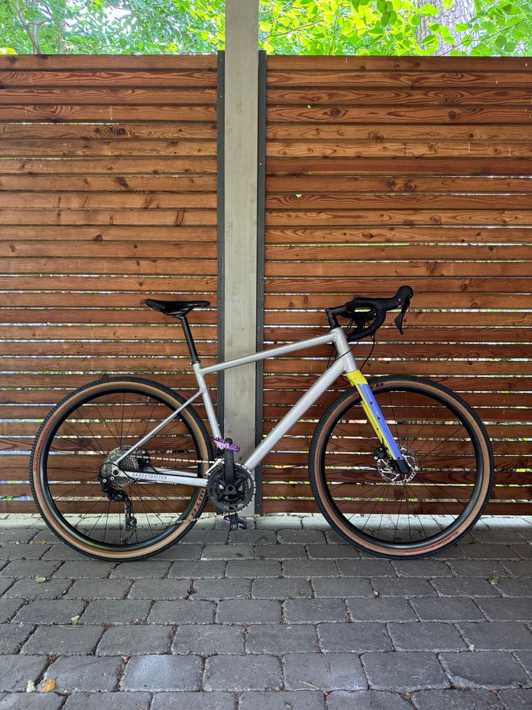 BMC URS AL TWO 2023 2023 Road & Gravel d'occasion — image 1 sur 5