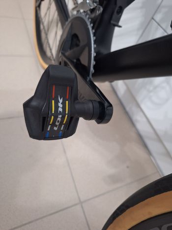 Used Cannondale SuperSix EVO Neo 3 2023 2023 Road & Gravel, Black — image 4 of 54
