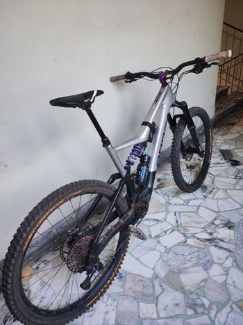 Used Orbea RISE M10 2022 2022 Mountainbike, Light Gray, 29 — image 2 of 6