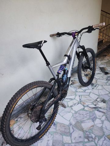Gebrauchtes Orbea RISE M10 2022 2022 Mountainbike, Hellgrau, 29 — Bild 2 von 6