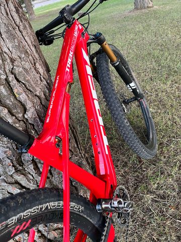 Gebrauchtes Trek Supercaliber 9.9 XTR 2020 2020 Mountainbike, Rot, 29 — Bild 4 von 7