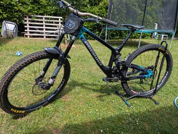 Used Propain Rage CF 29" High End 2020 2020 Mountainbike, Black, 29 — image 2 of 3