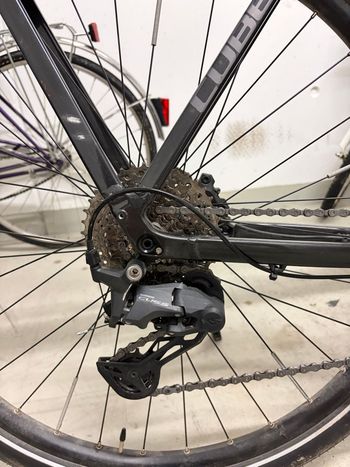 CUBE Kathmandu Shimano CUES 2025 Urban usato, Nero — immagine 3 di 13