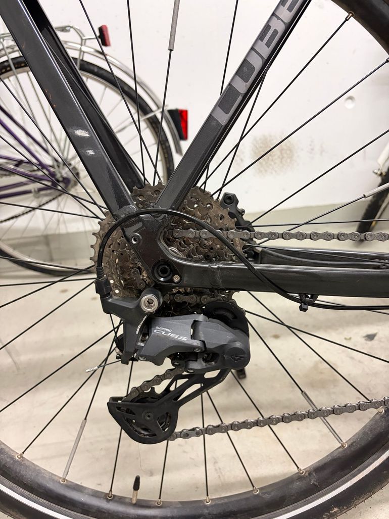 CUBE Kathmandu Shimano CUES 2025 Urban usato, Nero — immagine 3 di 13