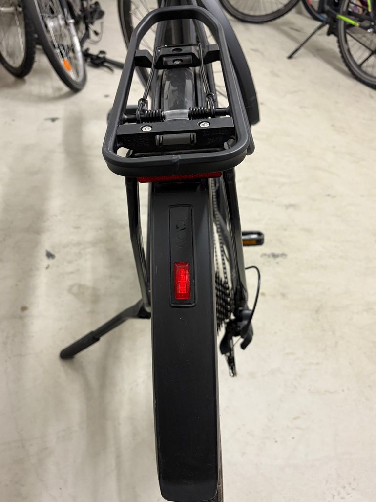CUBE Kathmandu Shimano CUES 2025 Urban usato, Nero — immagine 10 di 13
