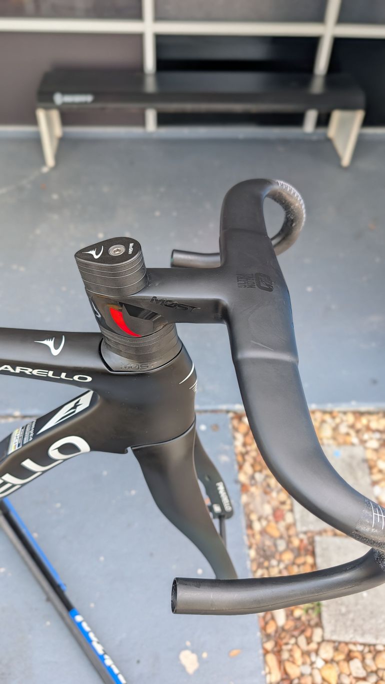 Used Pinarello F9 - FRAMESET Frameset 2025 Road & Gravel, Green — image 2 of 5
