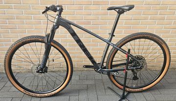 Used Trek X-caliber SRAM SX Eagle 2022 Mountainbike, Light Gray — image 2 of 19