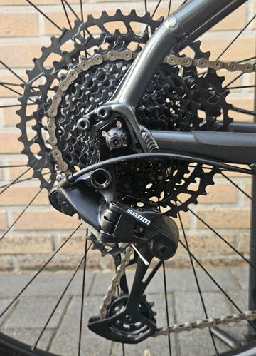 Used Trek X-caliber SRAM SX Eagle 2022 Mountainbike, Light Gray — image 7 of 19