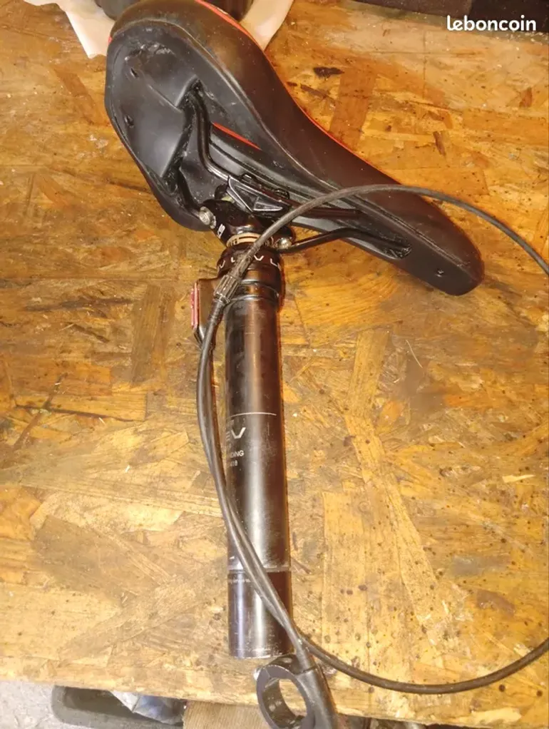 Použité Giant Stance 2 2016 Mountainbike — obrázek 15 z 15