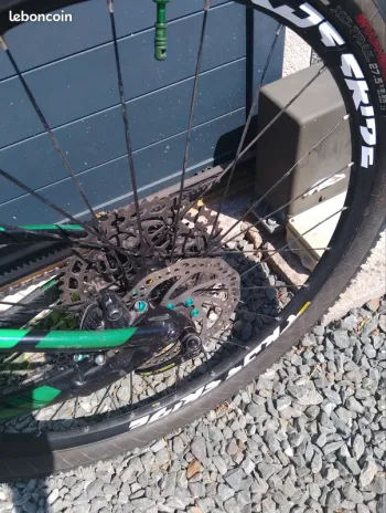 Použité Giant Stance 2 2016 Mountainbike — obrázek 9 z 15