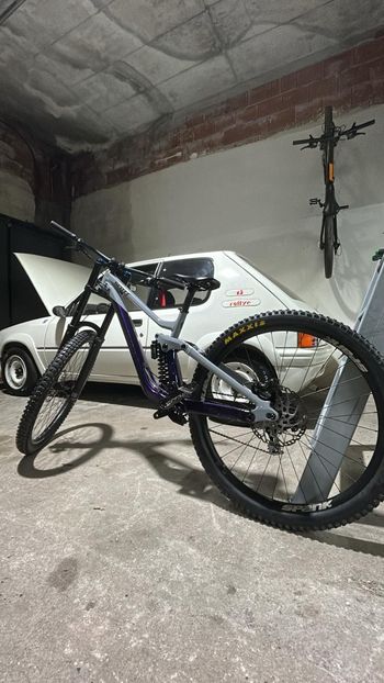 Used Scott Gambler 910 2024 2024 Mountainbike, Light Gray, 29 — image 2 of 4