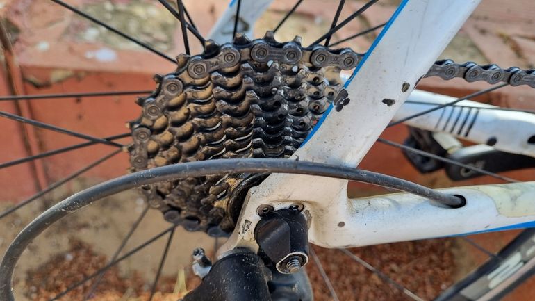 Used Giant Propel Shimano 105 2016 Road & Gravel, Black — image 5 of 11