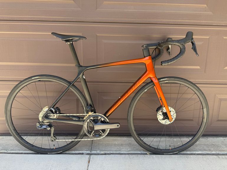 Used Giant TCR Advanced Pro Disc 0 Ultegra Di2 2022 2022 Road & Gravel, Orange — image 1 of 7