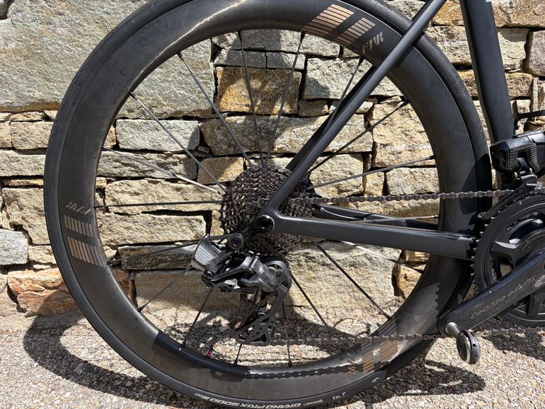 Tweedehands Colnago V5Rs Campagnolo Super Record 2025 Road & Gravel — afbeelding 5 van 7