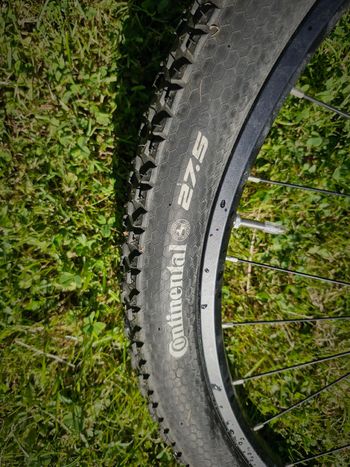 Tweedehands Focus Custom Shimano Altus 2018 Mountainbike — afbeelding 2 van 11