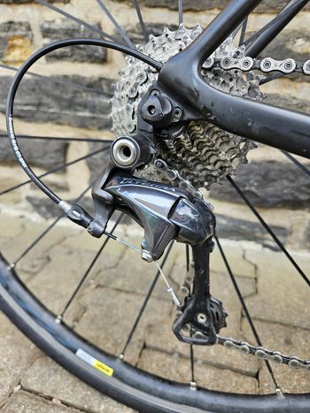 Tweedehands Canyon Ultimate CF SL 2016 Road & Gravel — afbeelding 8 van 14