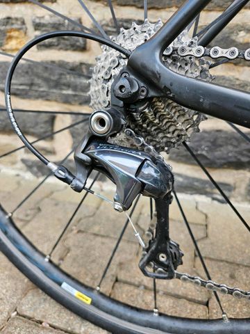 Gebrauchtes Canyon Ultimate CF SL 2016 Road & Gravel, Schwarz — Bild 22 von 26