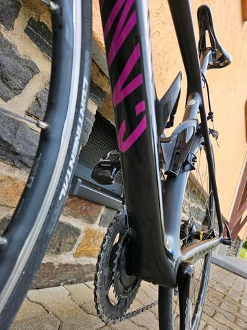 Gebrauchtes Canyon Ultimate CF SL 2016 Road & Gravel, Schwarz — Bild 6 von 26