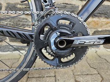Tweedehands Canyon Ultimate CF SL 2016 Road & Gravel — afbeelding 6 van 14