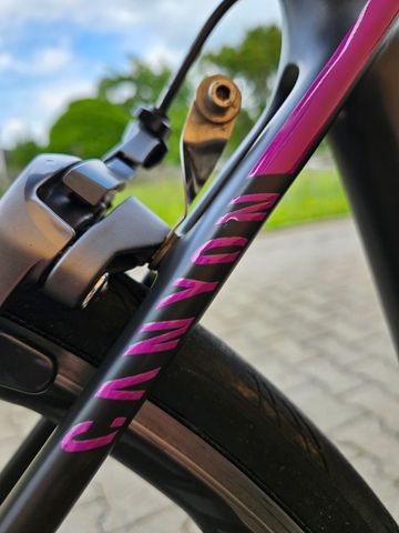 Gebrauchtes Canyon Ultimate CF SL 2016 Road & Gravel, Schwarz — Bild 24 von 26