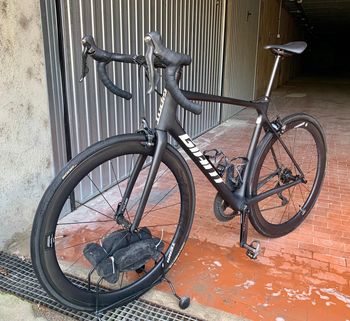 Used Giant TCR Advanced Pro 1 2019 2019 Road & Gravel, Black — image 2 of 3