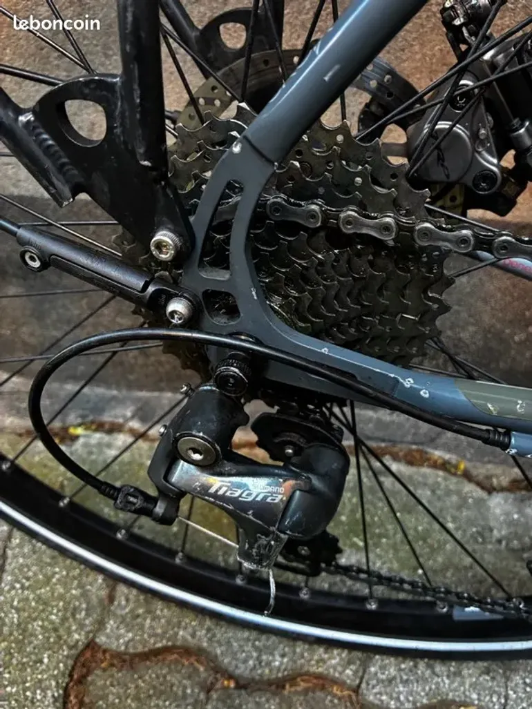 Käytetty Genesis Croix De Fer 20 alt 2018 2018 Road & Gravel — kuva 6 / 12
