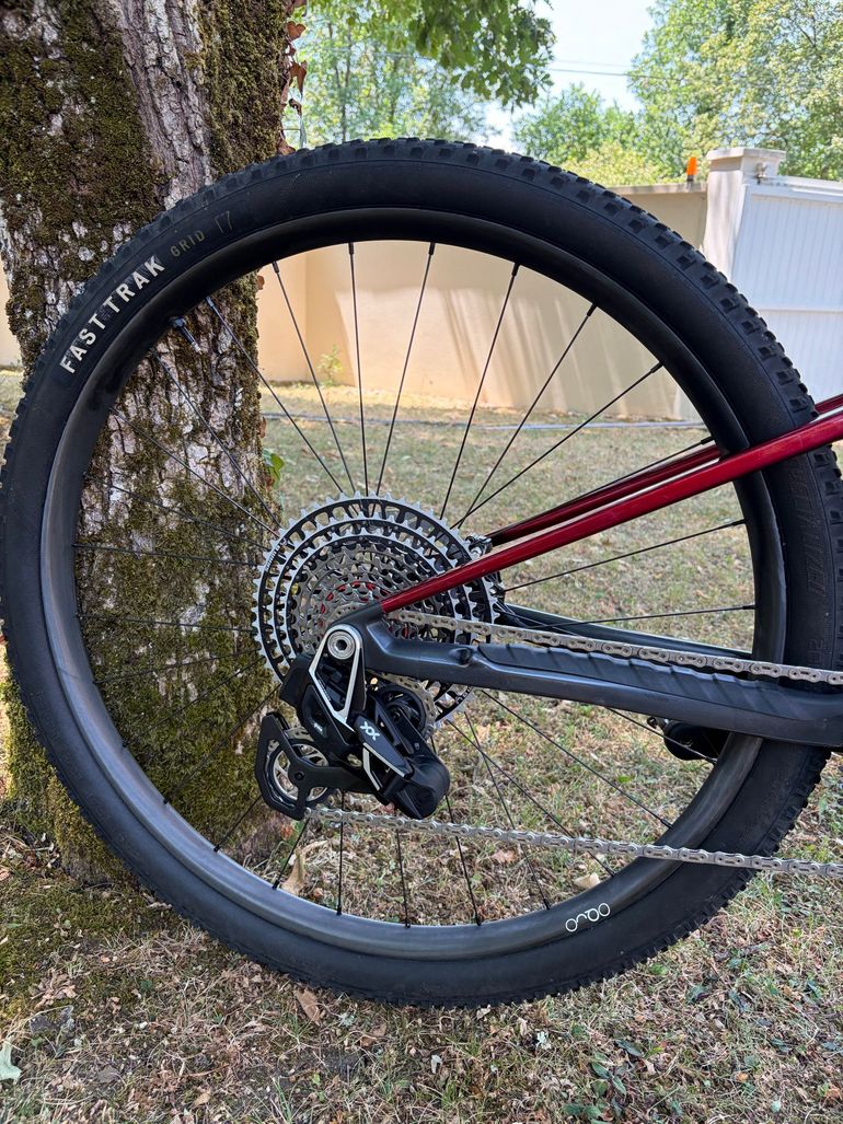 Used Orbea OIZ M-TEAM AXS 2025 2025 Mountainbike, Black — image 5 of 8