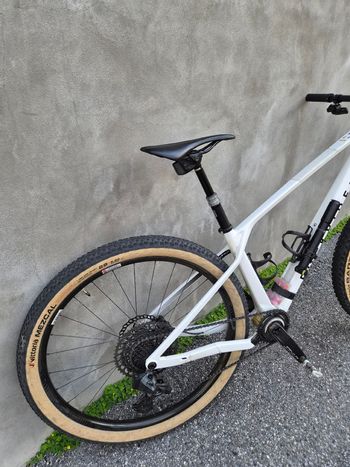 ROCKRIDER 29" Semi Rigid Mountain Bike XC 940 LTD Carbon Eagle 1x12 2024 2024 Mountainbike d'occasion — image 3 sur 24