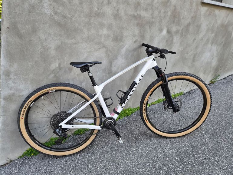 ROCKRIDER 29" Semi Rigid Mountain Bike XC 940 LTD Carbon Eagle 1x12 2024 2024 Mountainbike d'occasion — image 1 sur 24