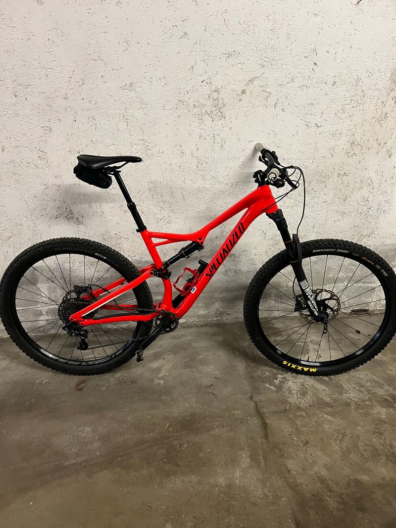 Used Specialized Stumpjumper FSR Comp 29 2017 2017 MTB