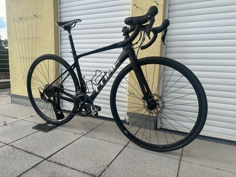 Used CUBE ATTAIN GTC SL 2021 2021 Road & Gravel, Black — image 1 of 8