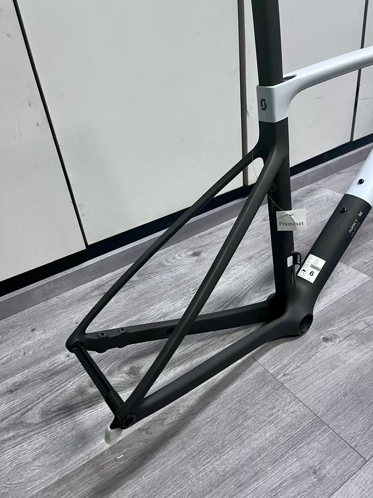 Scott Addict RC Pro HMX Frame set 2026 Frameset 2026 Road & Gravel de segunda mano, Blanco — imagen 3 de 6