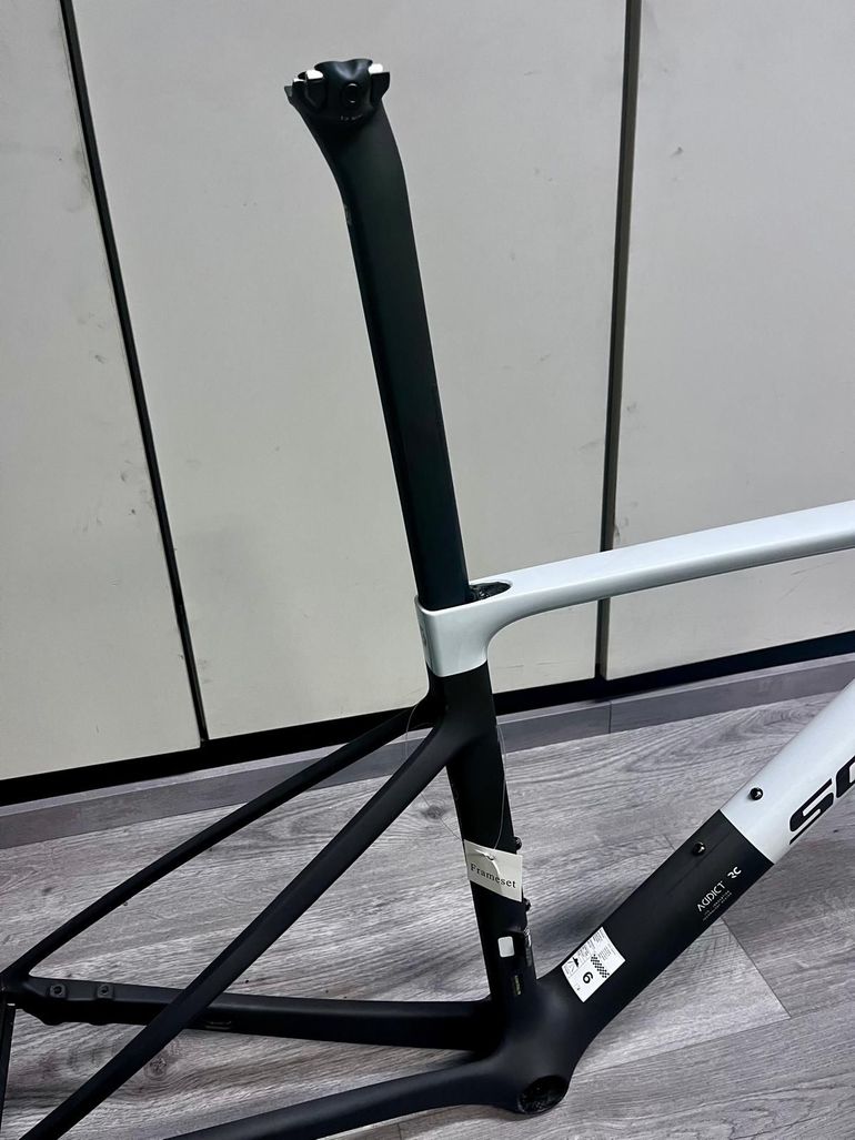 Scott Addict RC Pro HMX Frame set 2026 Frameset 2026 Road & Gravel de segunda mano, Blanco — imagen 6 de 6
