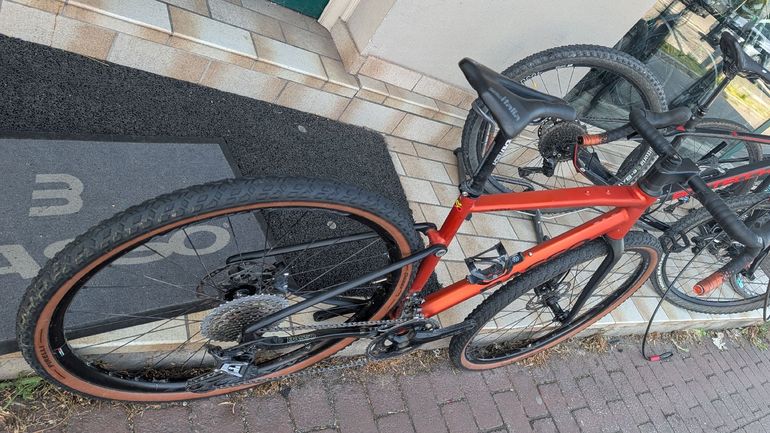 Used Basso Tera Gravel Shimano GRX 2x12 610 2024 2024 Road & Gravel, Orange — image 3 of 6