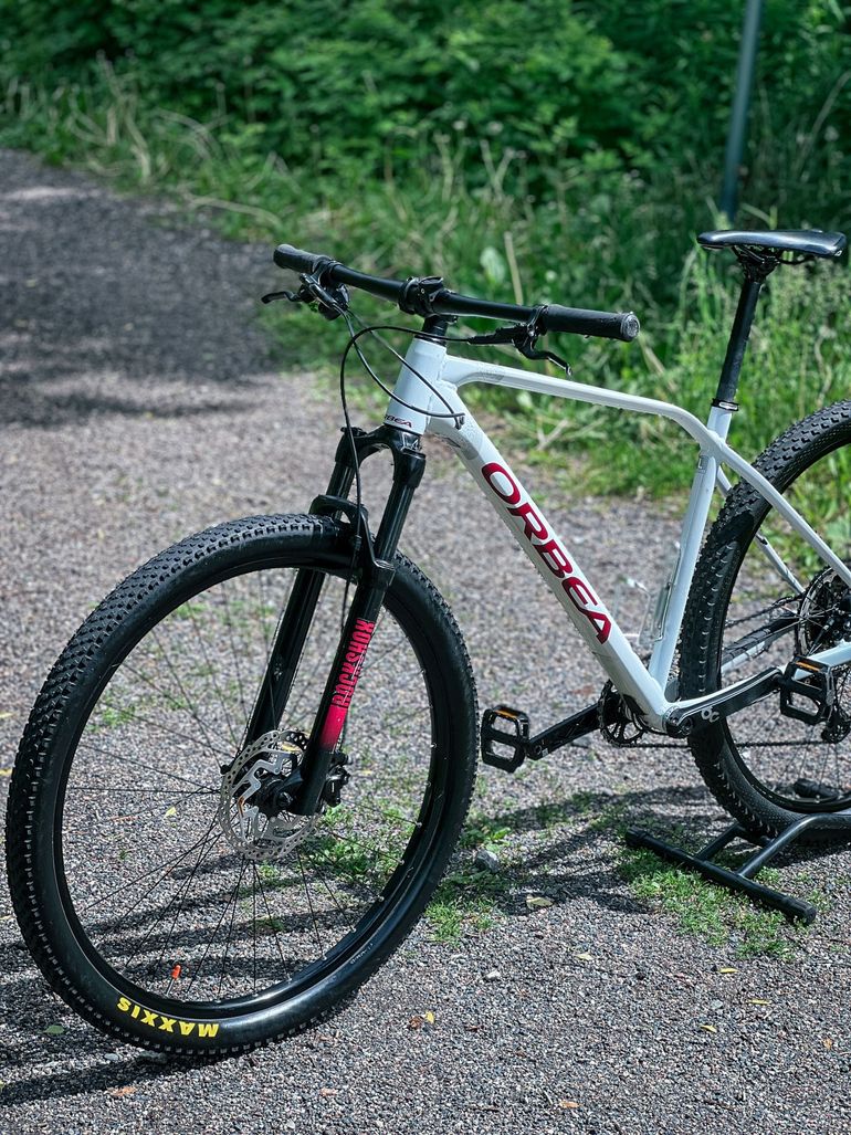 Used Orbea ALMA H30 2021 2021 Mountainbike, White, 29 — image 4 of 6