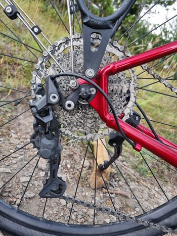 Used Trek Dual Sport 3 Gen 4 2023 2023 Urban, Red — image 3 of 7