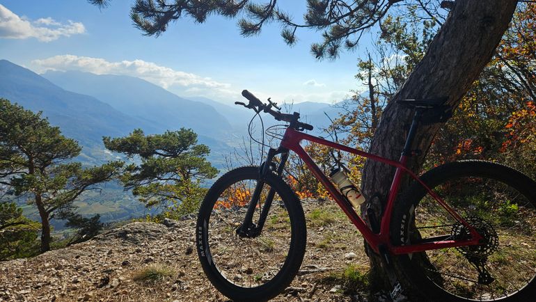 Megamo FACTORY 30 2024 2024 Mountainbike usato, Rosso — immagine 6 di 6