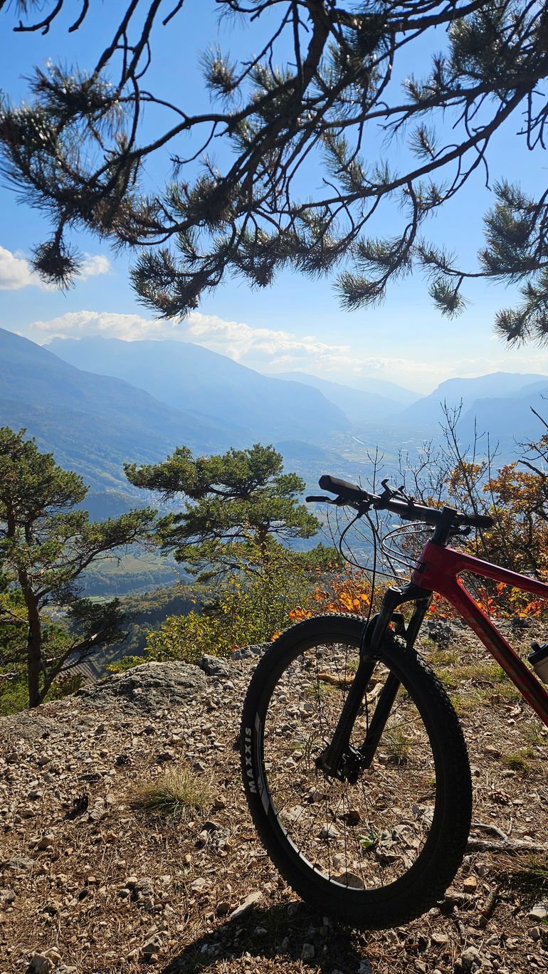 Megamo FACTORY 30 2024 2024 Mountainbike usato, Rosso — immagine 2 di 6