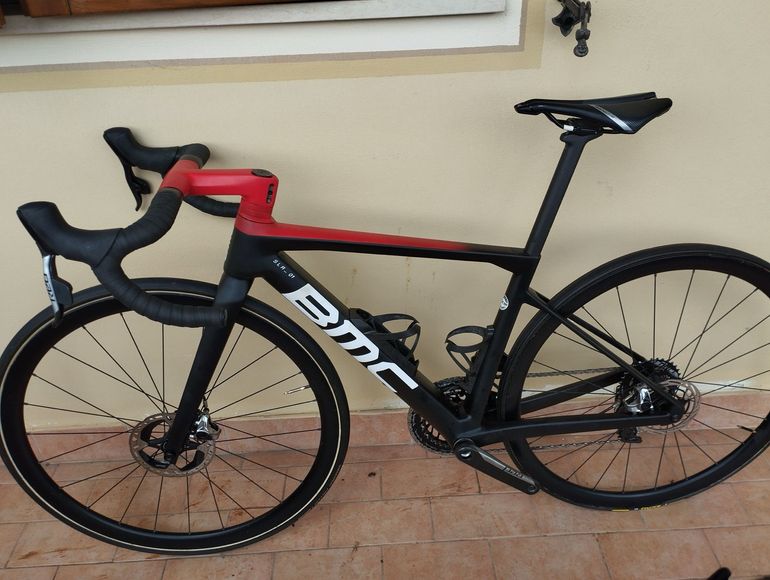 Used BMC Teammachine SLR01 DISC LTD 2019 2019 Road & Gravel, Red — image 8 of 12