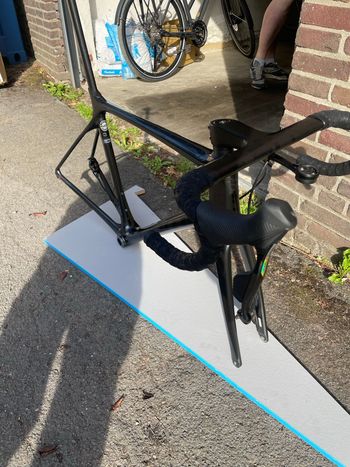 Used Giant TCR Advanced Disc 1+ Pro Compact 2022 Frameset 2022 Road & Gravel, Light Gray — image 6 of 12