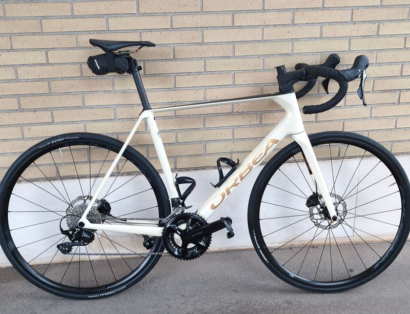 Orbea ORCA M30 2024 2024 Road & Gravel d'occasion — image 1 sur 7