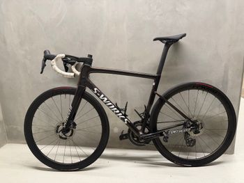 Used Specialized Tarmac Shimano Dura Ace Di2 2024 Road & Gravel, Black — image 2 of 7