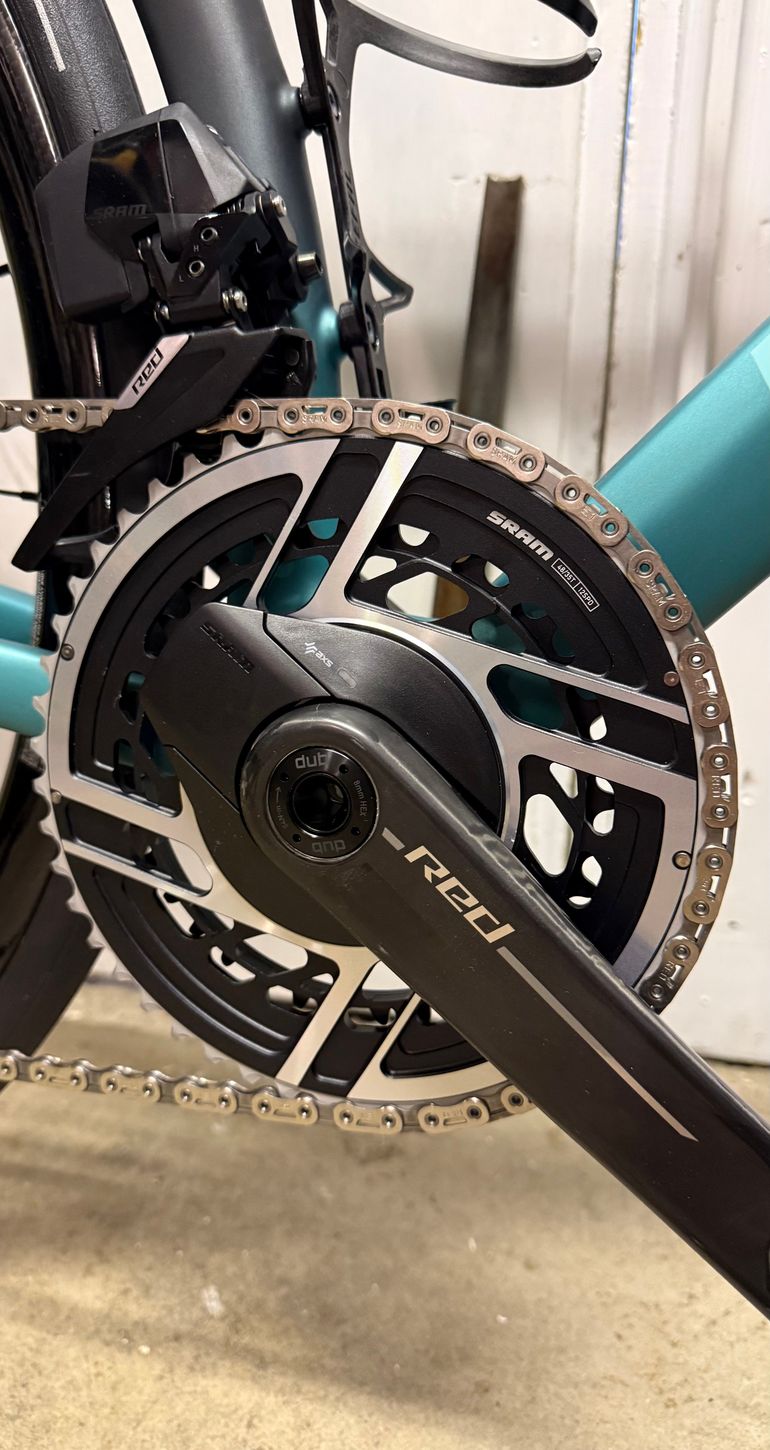 Used Bianchi Specialissima RC Sram Red eTap AXS 2025 2025 Road & Gravel, Black — image 2 of 5